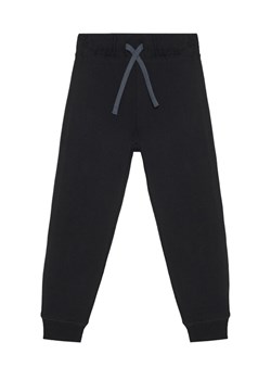 United Colors Of Benetton Spodnie dresowe 3J68CF058 Czarny Regular Fit ze sklepu MODIVO w kategorii Spodnie chłopięce - zdjęcie 186151259