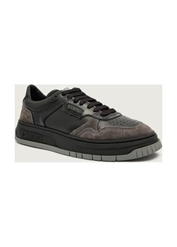 Iceberg Skórzane sneakersy ze sklepu Gomez Fashion Store w kategorii Buty sportowe męskie - zdjęcie 186164235