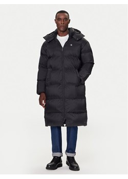 Calvin Klein Jeans Płaszcz zimowy LV04RD518G Czarny Regular Fit ze sklepu MODIVO w kategorii Płaszcze męskie - zdjęcie 186167417