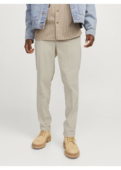 Jack & Jones Męskie chino sztruksowe - JPStace Mężczyźni Sztruks beżowy jednolity ze sklepu vangraaf w kategorii Spodnie męskie - zdjęcie 186169429