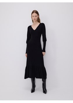Reserved - Dzianinowa sukienka z falbaną - czarny ze sklepu Reserved w kategorii Sukienki - zdjęcie 186170177