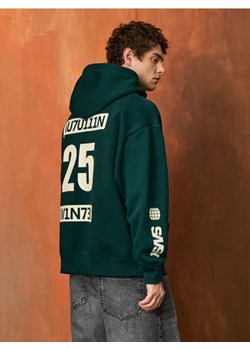 Sinsay - Bluza z kapturem - zielony ze sklepu Sinsay w kategorii Bluzy męskie - zdjęcie 186173099