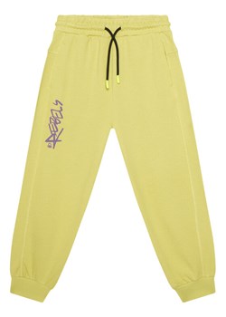 United Colors Of Benetton Spodnie dresowe 33NVCF06D Zielony Regular Fit ze sklepu MODIVO w kategorii Spodnie chłopięce - zdjęcie 186173276