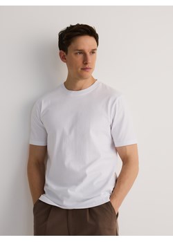Reserved - Bawełniany t-shirt regular fit - biały ze sklepu Reserved w kategorii T-shirty męskie - zdjęcie 186184008
