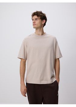 Reserved - Bawełniany t-shirt boxy - beżowy - id: 456EX-08X - marki Reserved - 186189407 Reserved - Bawełniany t-shirt boxy - beżowy ze sklepu Reserved w kategorii T-shirty męskie - zdjęcie 186189407