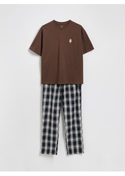 Reserved - Dwuczęściowa piżama z haftem - brązowy ze sklepu Reserved w kategorii Piżamy męskie - zdjęcie 186190818