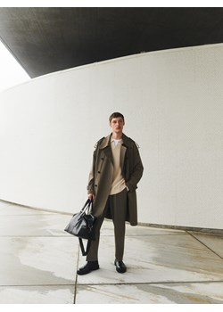 Reserved - Klasyczny trencz - brązowy ze sklepu Reserved w kategorii Płaszcze męskie - zdjęcie 186198247