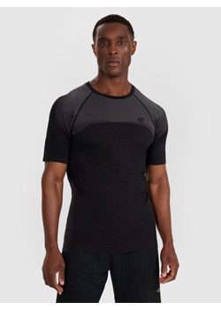 Męska koszulka treningowa 4F 4FWAW25TFTSM1845 - czarna ze sklepu Sportstylestory.com w kategorii T-shirty męskie - zdjęcie 186202085