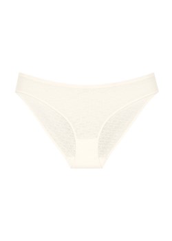 Triumph figi damskie tai Signature Sheer 10222554-1595, Kolor ecru, Rozmiar 38, Triumph ze sklepu Intymna w kategorii Majtki damskie - zdjęcie 186204758
