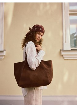 Reserved - Torebka shopper z imitacji zamszu - ciemnobrązowy ze sklepu Reserved w kategorii Torby Shopper bag - zdjęcie 186207317