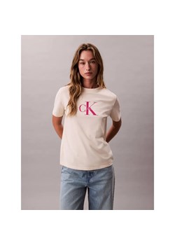 Calvin Klein Jeans T-shirt HERO | Regular Fit ze sklepu Gomez Fashion Store w kategorii Bluzki damskie - zdjęcie 186211149