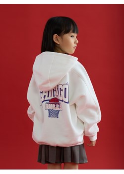 Reserved - Bluza Chicago Bulls NBA - złamana biel ze sklepu Reserved w kategorii Bluzy chłopięce - zdjęcie 186213028