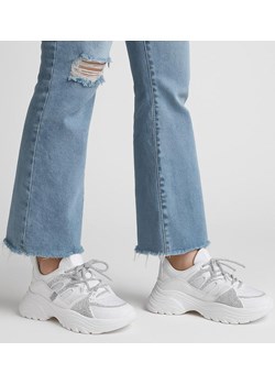 Białe damskie buty sportowe na platformie /F7-3 18192 T203/ ze sklepu Pantofelek24.pl w kategorii Buty sportowe damskie - zdjęcie 186213075
