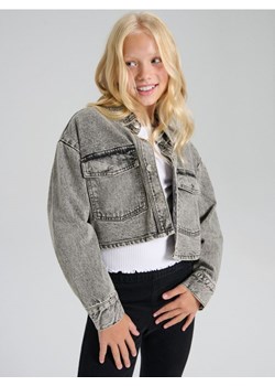 Sinsay - Koszula jeansowa typu shacket - szary - id: 816DT-09J - marki Sinsay - 186214168 Sinsay - Koszula jeansowa typu shacket - szary ze sklepu Sinsay w kategorii Kurtki dziewczęce - zdjęcie 186214168
