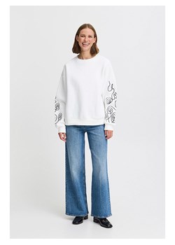 b.young Bluza w kolorze białym - id: 17505596 - marki Limango Polska - 186218487 b.young Bluza w kolorze białym ze sklepu Limango Polska w kategorii Bluzy damskie - zdjęcie 186218487