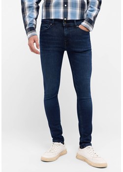 Męskie Spodnie Jeansowe Mustang Style Atlanta Super Skinny Denim Blue 1016305 5000 903 ze sklepu YouNeedit.pl w kategorii Jeansy męskie - zdjęcie 186244278