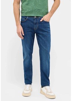 Męskie Spodnie Jeansowe Mustang Style Oregon Slim Denim Blue 1016318 5000 502 ze sklepu YouNeedit.pl w kategorii Jeansy męskie - zdjęcie 186244365
