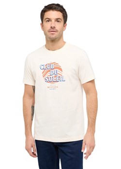 Męski T-Shirt Mustang Style Austin Whisper White 1016278 2013 ze sklepu YouNeedit.pl w kategorii T-shirty męskie - zdjęcie 186244446