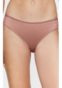 Triumph figi damskie tai Signature Sheer 10222554-6901, Kolor jasnobeżowy, Rozmiar 36, Triumph ze sklepu Primodo w kategorii Majtki damskie - zdjęcie 186246696