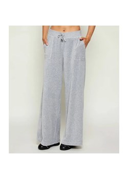 Juicy Couture Spodnie dresowe YUKA | Relaxed fit ze sklepu Gomez Fashion Store w kategorii Spodnie damskie - zdjęcie 186250806