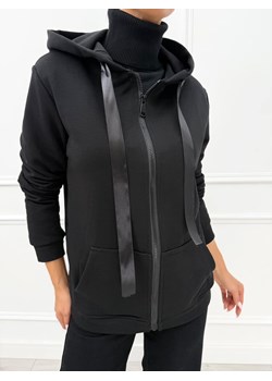 Czarna Rozpinana Bluza z Kapturem - id: 23069689 - marki Modnakiecka.pl - 186253247 Czarna Rozpinana Bluza z Kapturem ze sklepu ModnaKiecka.pl w kategorii Bluzy damskie - zdjęcie 186253247