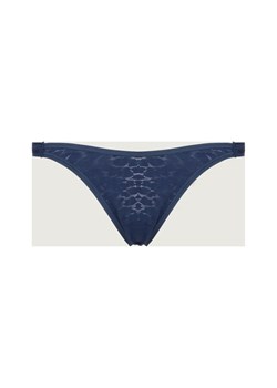 Calvin Klein Underwear Koronkowe stringi ze sklepu Gomez Fashion Store w kategorii Majtki damskie - zdjęcie 186256455