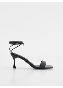 Reserved - Skórzane sandały na obcasie - czarny ze sklepu Reserved w kategorii Sandały damskie - zdjęcie 186262458
