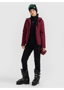 Damska kurtka narciarska 4F 4FWAW25TTJAF0807 - bordowa ze sklepu Sportstylestory.com w kategorii Kurtki damskie - zdjęcie 186263289