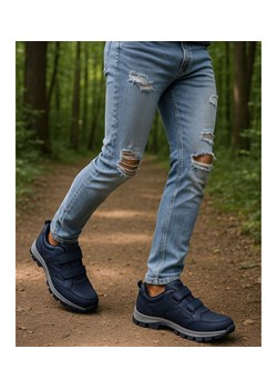 Granatowe męskie buty sportowe na rzepy /C1-3 18195 T388/ ze sklepu Pantofelek24.pl w kategorii Buty sportowe męskie - zdjęcie 186264716