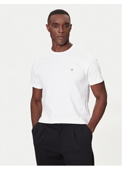 Gant T-Shirt 2004080 Biały Regular Fit - id: 0000305824523 - marki Gant - 186267579 Gant T-Shirt 2004080 Biały Regular Fit ze sklepu MODIVO w kategorii T-shirty męskie - zdjęcie 186267579