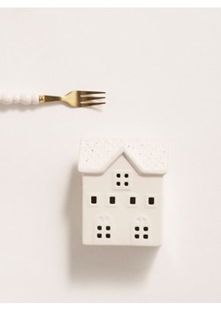 Sinsay - Świecznik z motywem zimowym w kształcie domku - biały ze sklepu Sinsay w kategorii Świeczniki - zdjęcie 186277688