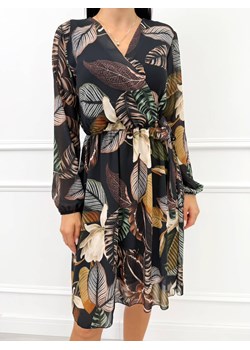 Czarna Sukienka w Liście z Kopertowym Dekoltem ze sklepu ModnaKiecka.pl w kategorii Sukienki - zdjęcie 186278059