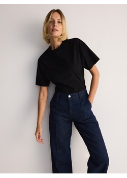 Reserved - Jeansy z błyszczącym wykończeniem - granatowy - id: 070DX-59J - marki Reserved - 186287706 Reserved - Jeansy z błyszczącym wykończeniem - granatowy ze sklepu Reserved w kategorii Jeansy damskie - zdjęcie 186287706