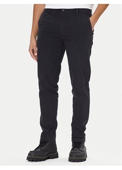 Levi's® Chinosy Standard II 17196-0005 Czarny Tapered Fit ze sklepu MODIVO w kategorii Spodnie męskie - zdjęcie 186294727