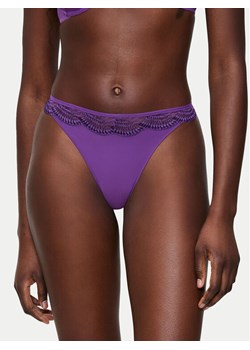 Triumph Stringi Comfort Glam 10224956 Fioletowy ze sklepu MODIVO w kategorii Majtki damskie - zdjęcie 186297978