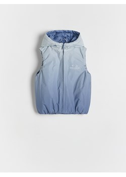 Reserved - Kamizelka z kapturem - jasnoniebieski ze sklepu Reserved w kategorii Kamizelki chłopięce - zdjęcie 186299908