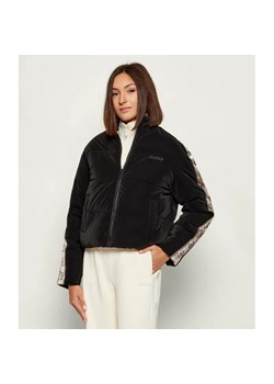 GUESS ACTIVE Kurtka NEW JEAN | Regular Fit ze sklepu Gomez Fashion Store w kategorii Kurtki damskie - zdjęcie 186301726