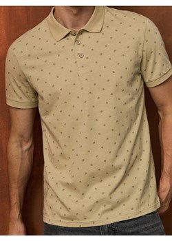 Sinsay - Koszulka polo ze wzorem - beżowy ze sklepu Sinsay w kategorii T-shirty męskie - zdjęcie 186304116