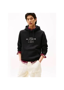 Tommy Hilfiger Bluza OVAL GRAPHIC | Relaxed fit ze sklepu Gomez Fashion Store w kategorii Bluzy męskie - zdjęcie 186306279