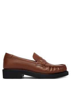 Loafersy Tommy Hilfiger Th Square Toe Leather Loafer FW0FW08977 Brązowy ze sklepu eobuwie.pl w kategorii Lordsy damskie - zdjęcie 186313719