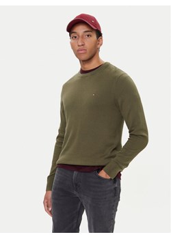 Tommy Hilfiger Sweter MW0MW28046 Zielony Regular Fit ze sklepu MODIVO w kategorii Swetry męskie - zdjęcie 186323296