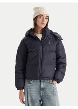 Calvin Klein Jeans Kurtka puchowa Essential LV047D501G Granatowy Relaxed Fit ze sklepu MODIVO w kategorii Kurtki damskie - zdjęcie 186323397