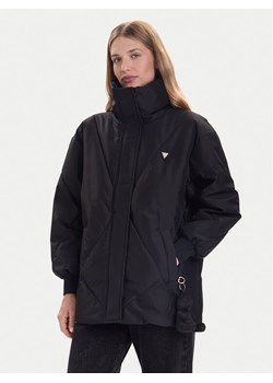 Guess Kurtka zimowa V5BL13 WHHZ2 Czarny Regular Fit ze sklepu MODIVO w kategorii Kurtki damskie - zdjęcie 186323426