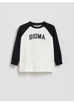 Reserved - Bawełniany longsleeve z nadrukiem - złamana biel ze sklepu Reserved w kategorii T-shirty chłopięce - zdjęcie 186333057