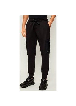 Moose Knuckles Spodnie jogger DALON | Regular Fit ze sklepu Gomez Fashion Store w kategorii Spodnie męskie - zdjęcie 186334948