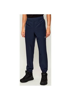 EA7 Spodnie dresowe | Regular Fit ze sklepu Gomez Fashion Store w kategorii Spodnie męskie - zdjęcie 186334969