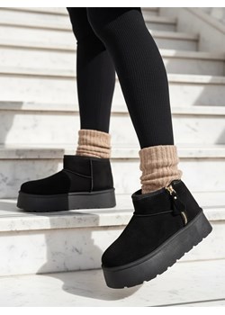 Royalfashion Buty a'la śniegowce damskie na platformie Delgadi ze sklepu royalfashion.pl w kategorii Śniegowce damskie - zdjęcie 186337135