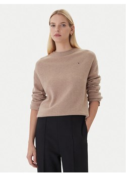 Tommy Hilfiger Sweter WW0WW46438 Beżowy Regular Fit ze sklepu MODIVO w kategorii Swetry damskie - zdjęcie 186338736