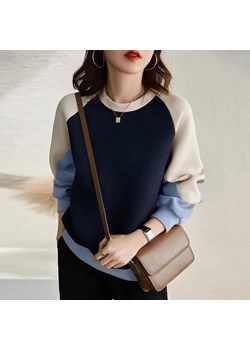Bluza damska w stylu oversize - Niebieski S ze sklepu Intimica.pl w kategorii Bluzy damskie - zdjęcie 186352456
