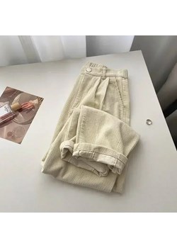 Damskie sztruksowe spodnie typu baggy - Beżowy S ze sklepu Intimica.pl w kategorii Spodnie damskie - zdjęcie 186354797